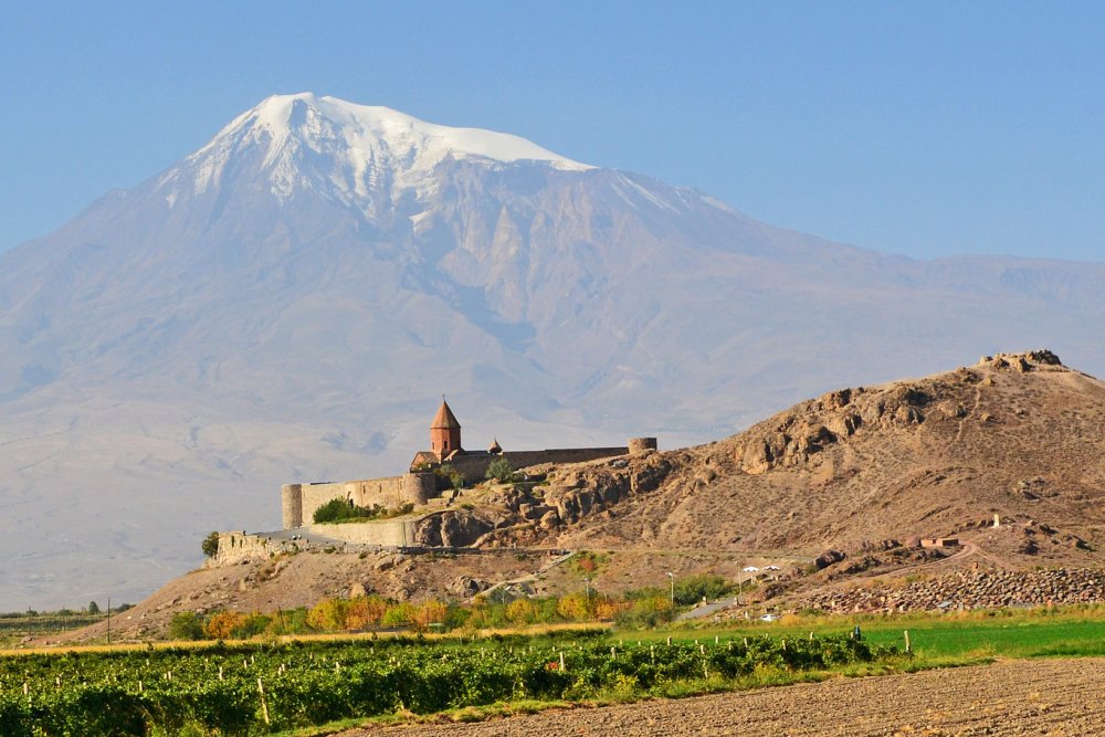 Арарат гора Армения Ковчег