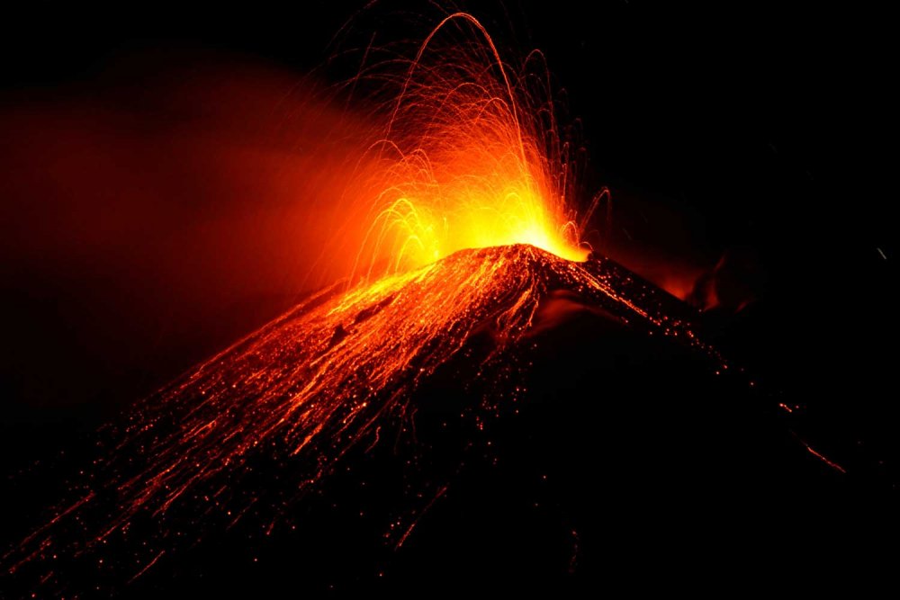 Вулкан Этна извержение 2017