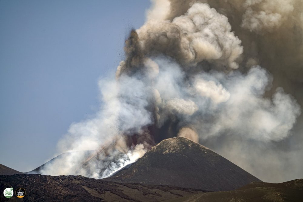Извержение вулкана 2021