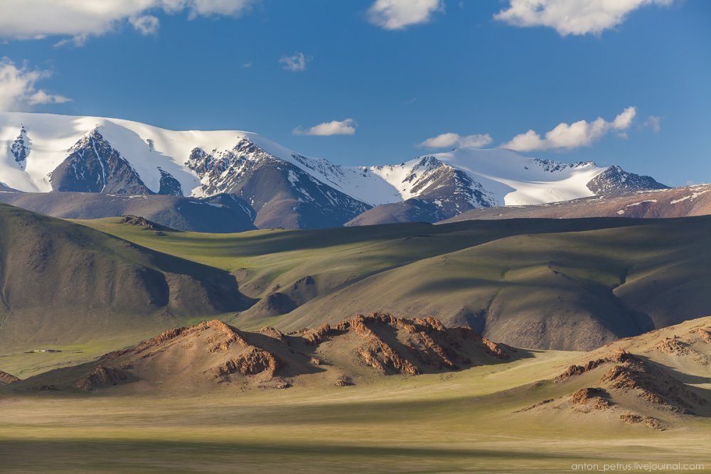 Монголия холмы