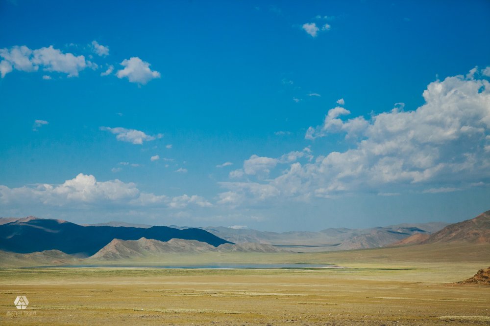 Монголия холмы