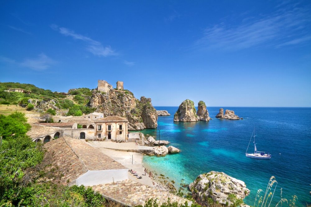 Остров Корсика Сицилия
