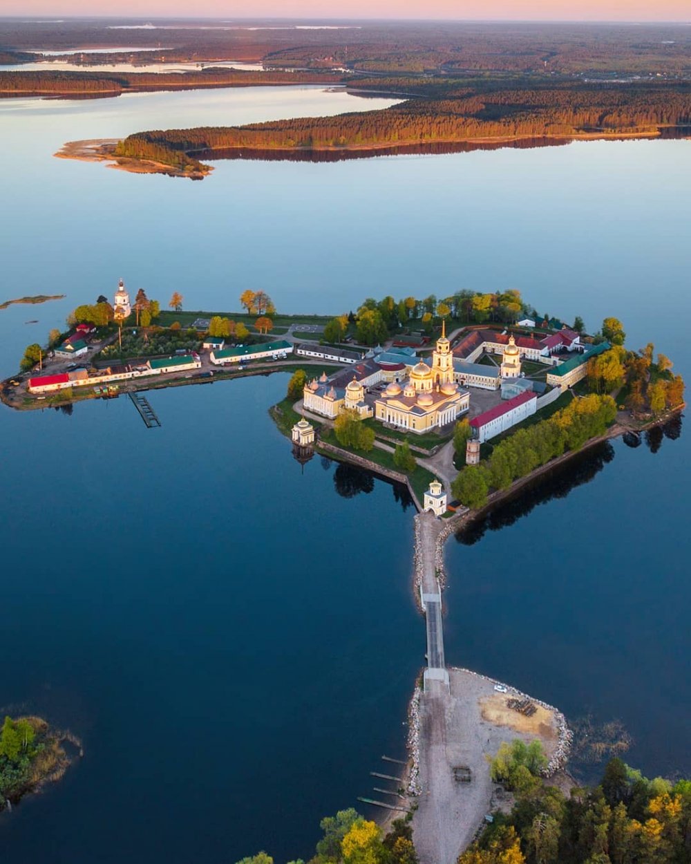 Озеро Селигер Новгородская область