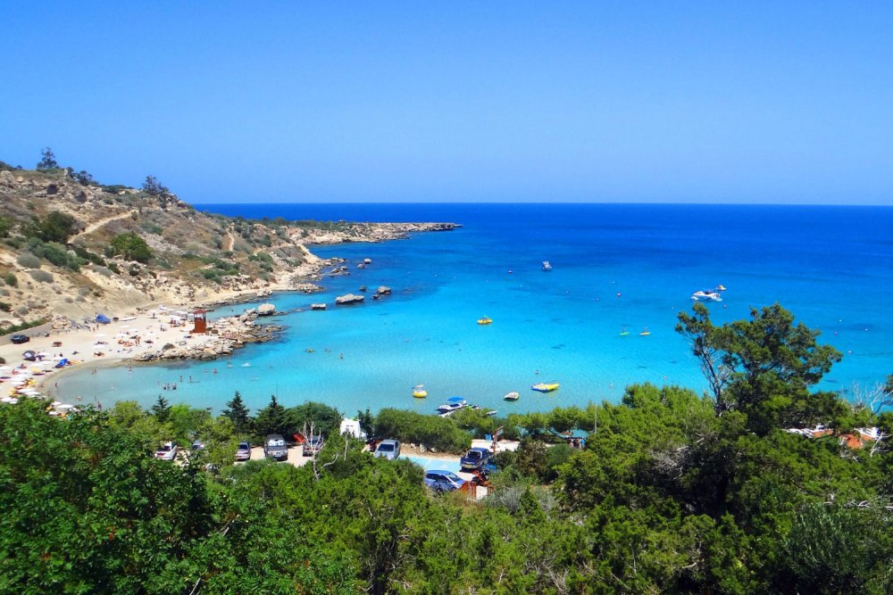 Пляж Коннос Кипр