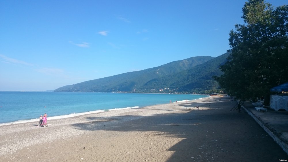 Bichvinta пляж Абхазии