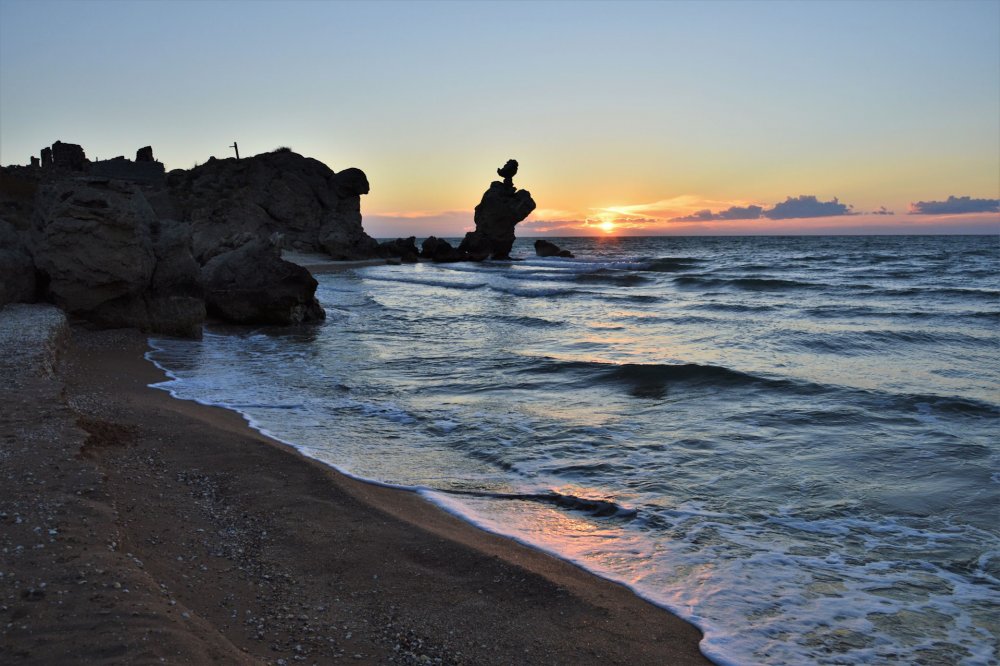 Генеральские пляжи Крым закат