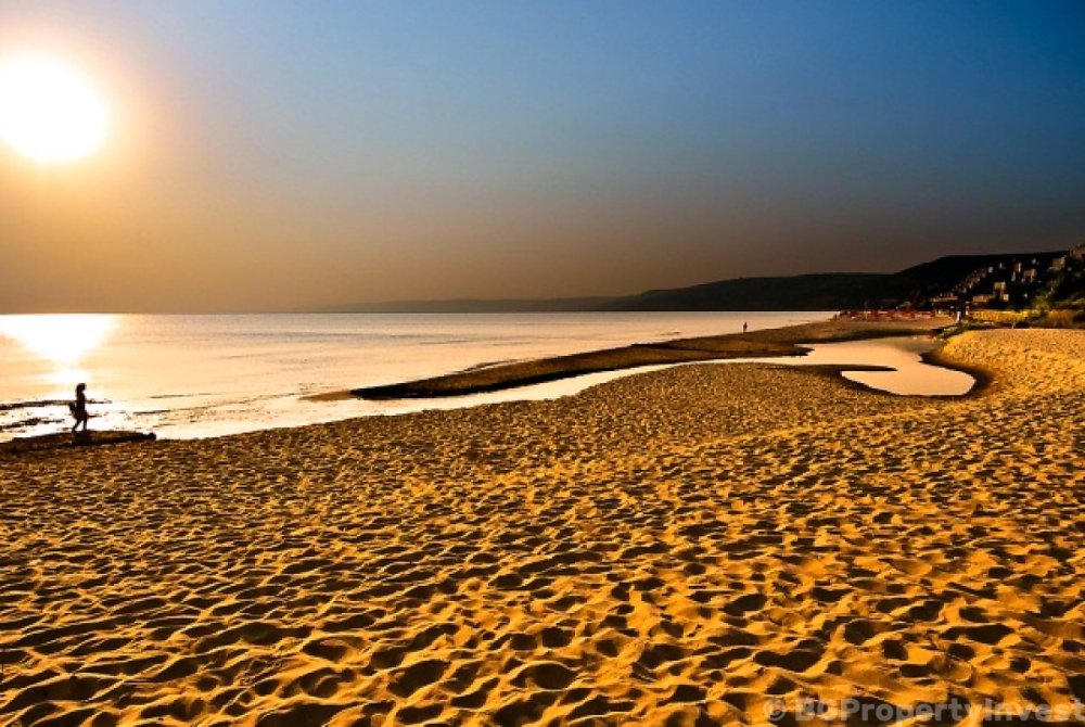 Керчь пляж золотые Пески