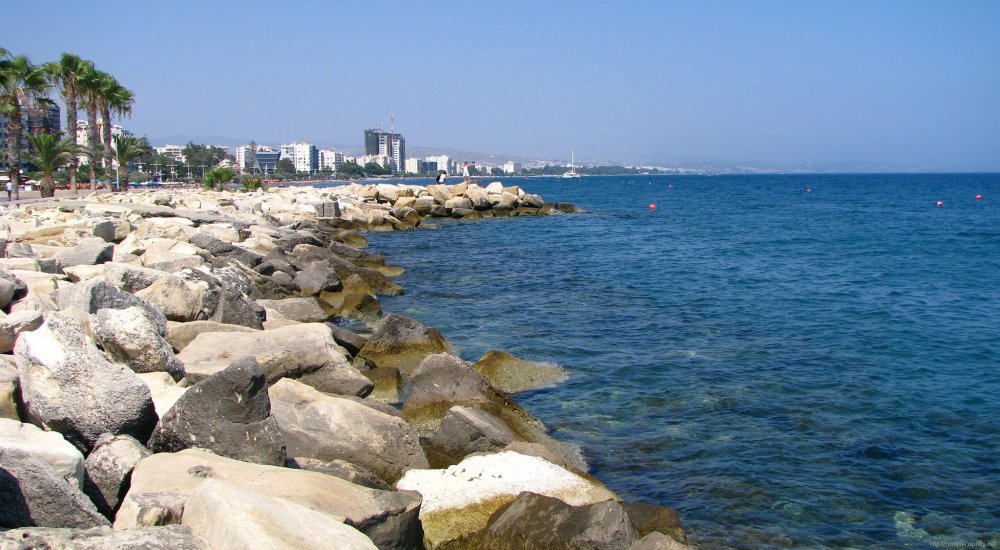 Кипр Лимассол море