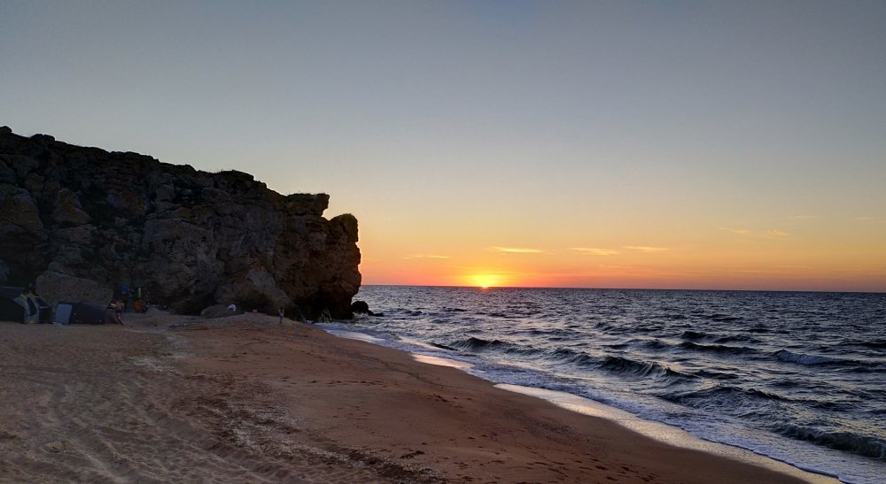 Генеральские пляжи Крым закат