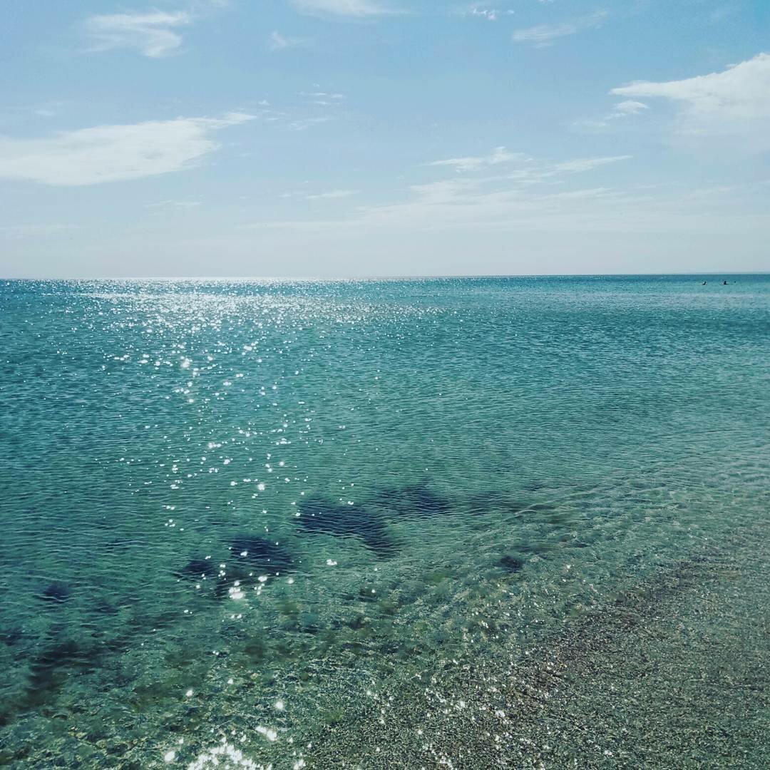 Какое сейчас море в крыму. Поповка черное море. Поповка Крым море. Поповка штормовое Крым. Лагуна Поповка Крым.