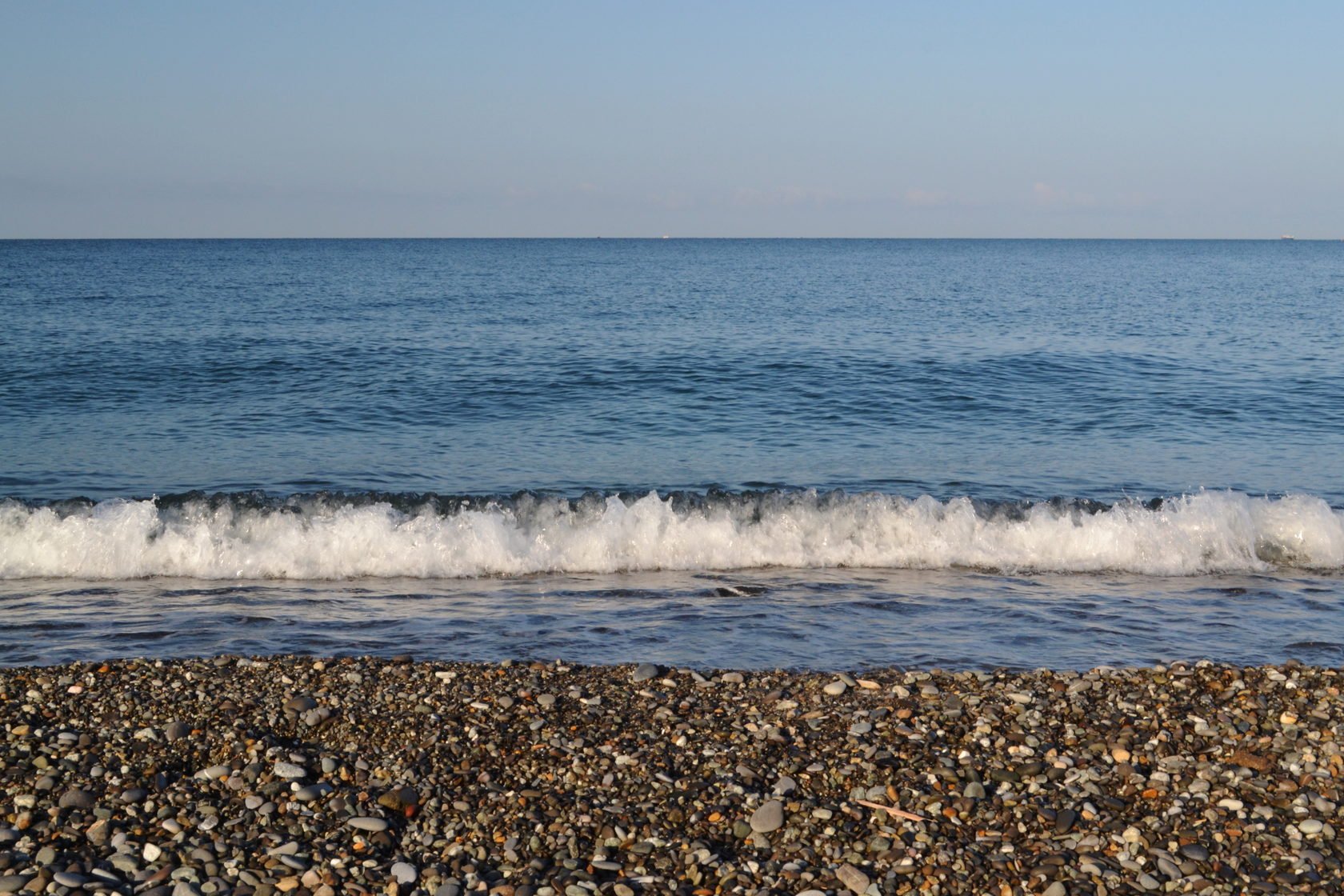 черное море лазаревское