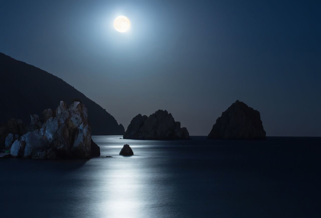 Крым ночь луна фото