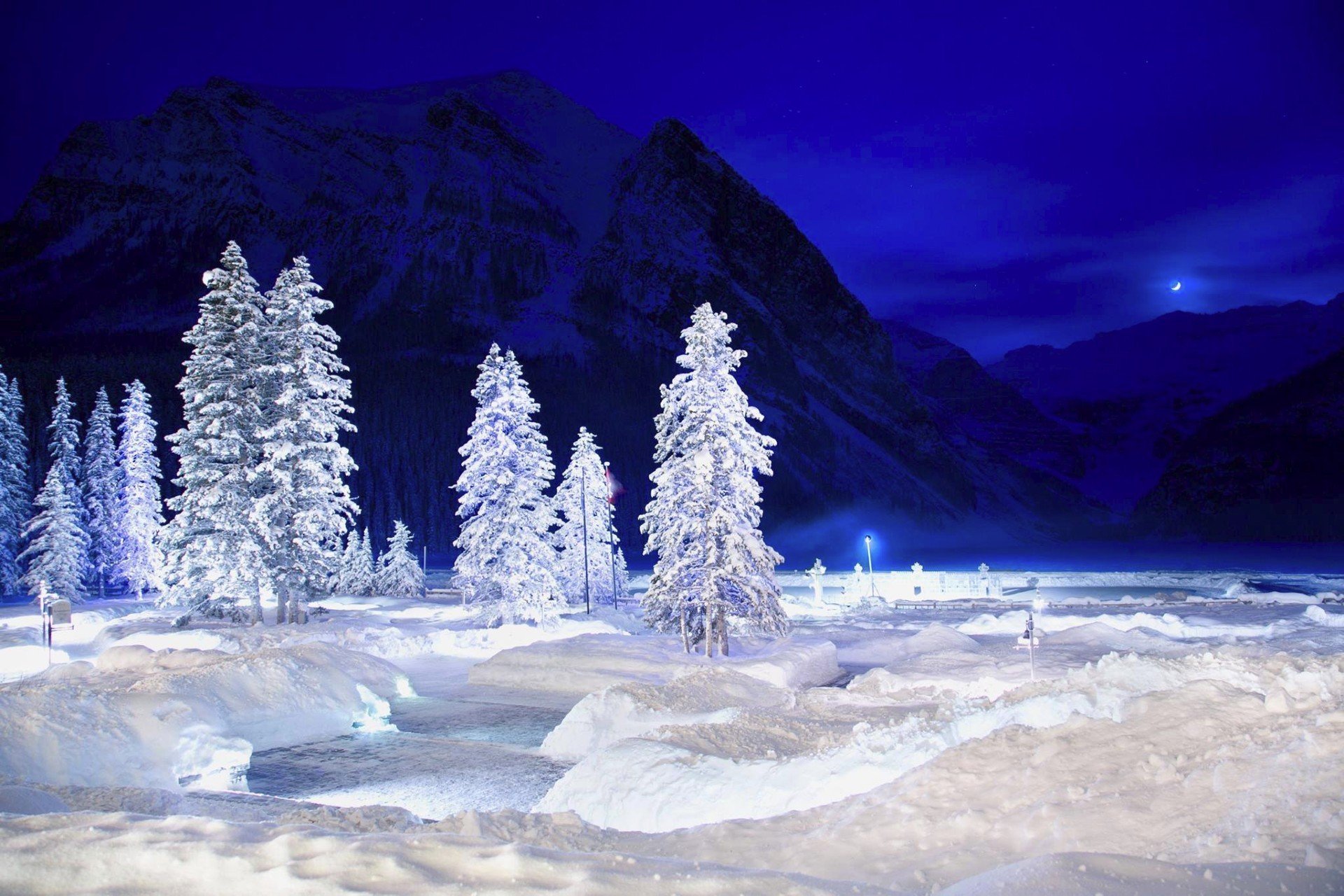 Winter wonderland. Зима ночь. Ночь зима Канада. Зима Канада вечер. Ночная зимняя Канада.