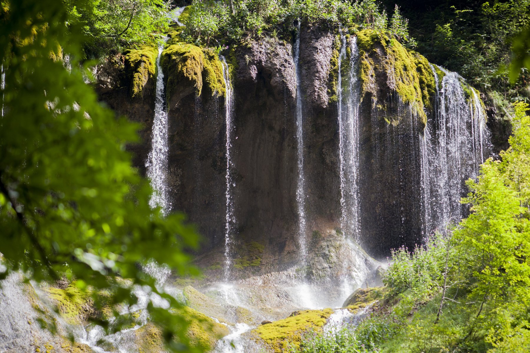 Водопады Дарина