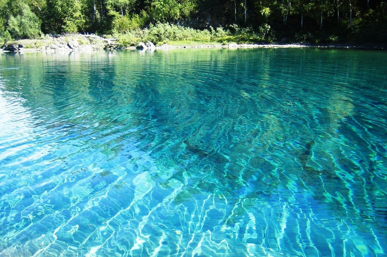 Голубое озеро золотово