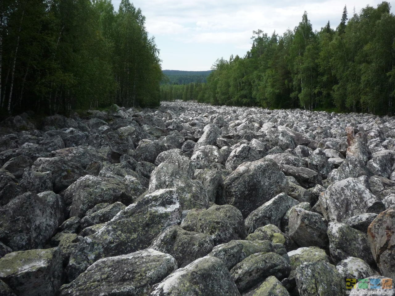Каменная река Карелия Медвежьегорск