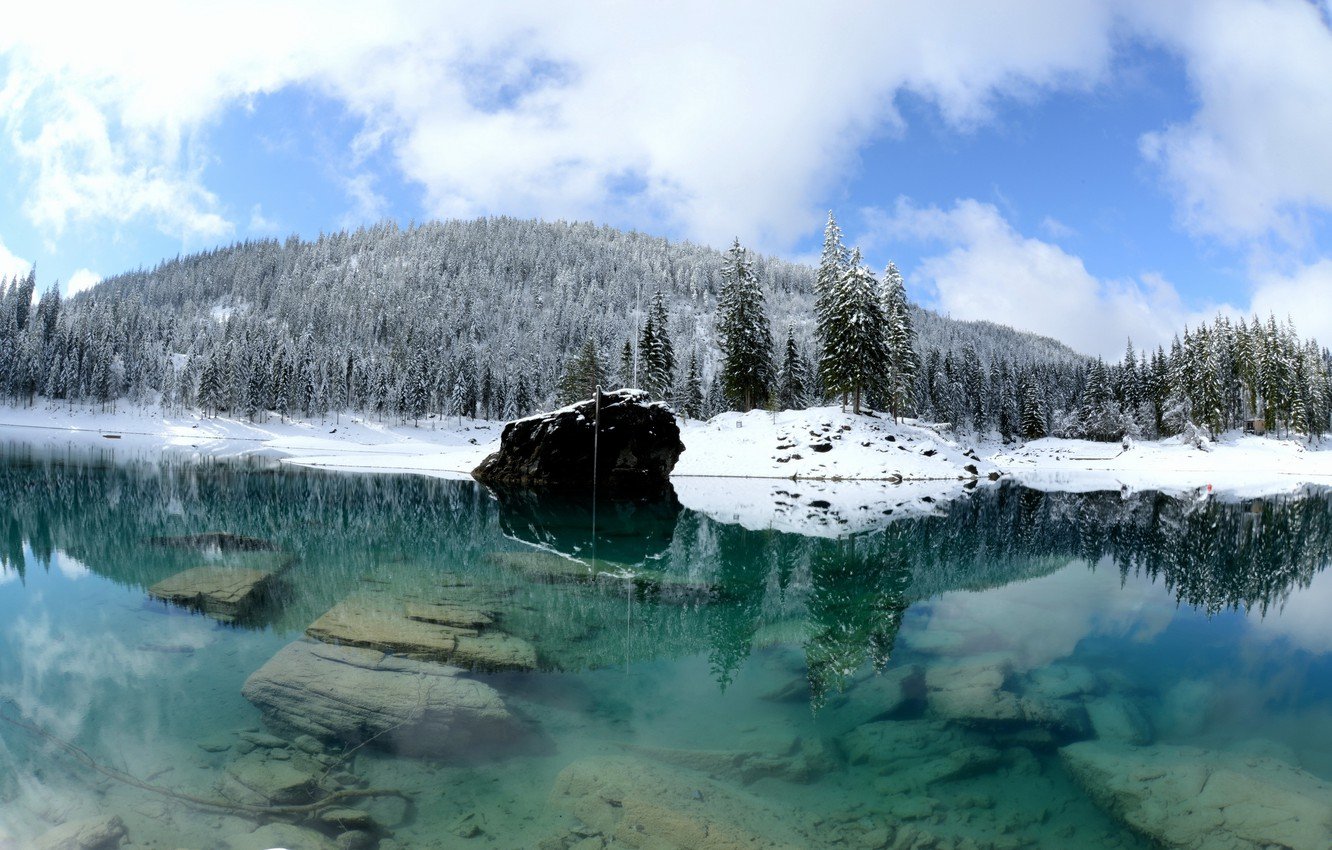 Гейзерное озеро Алтай
