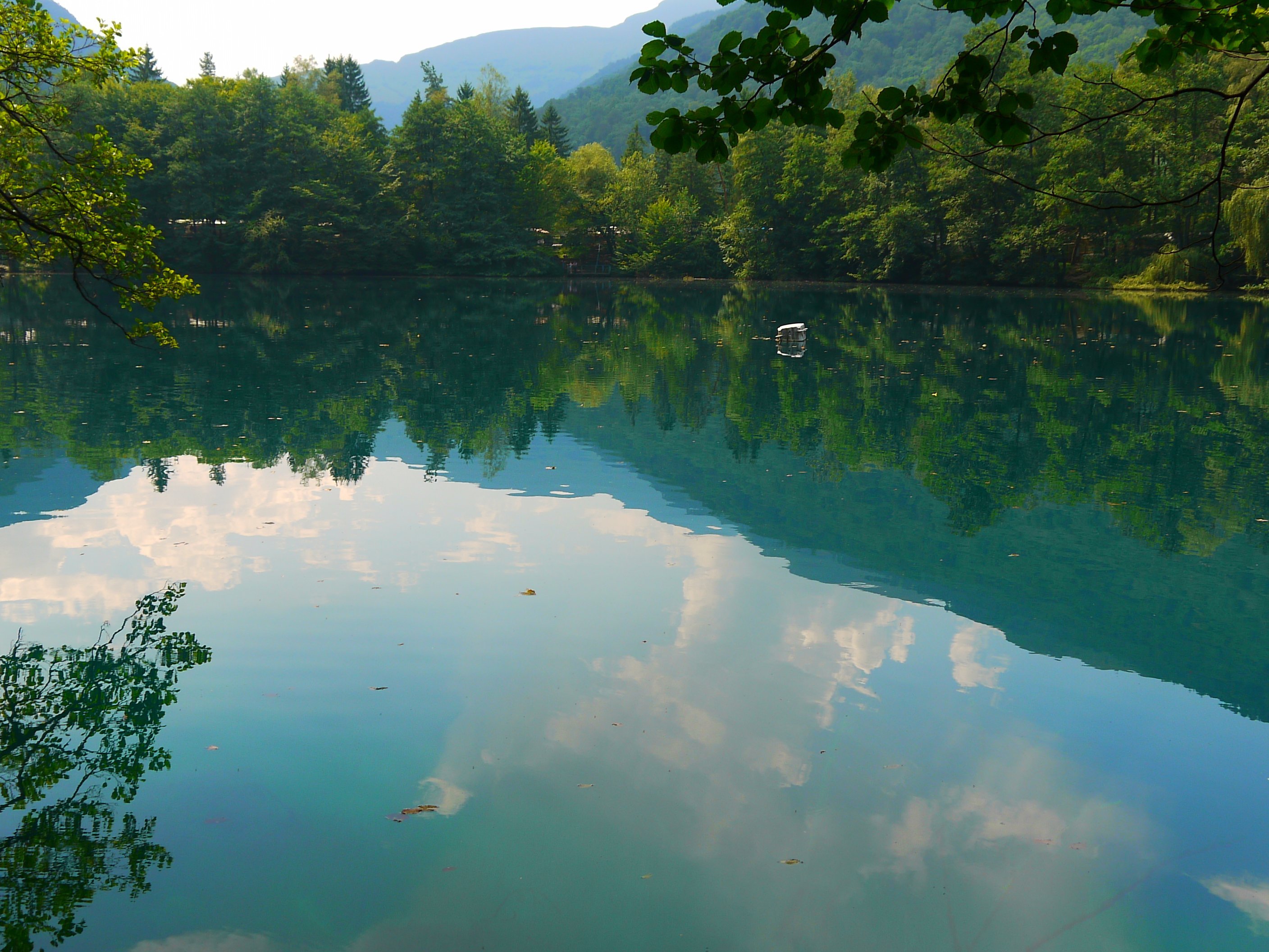 Озеро церик кель. Голубые озёра Кабардино-Балкария. Озеро Церик Кель Кабардино-Балкария. Нижнее голубое озеро (Церик-кёль. Голубые озёра (Кабардино-Балкария) озёра.