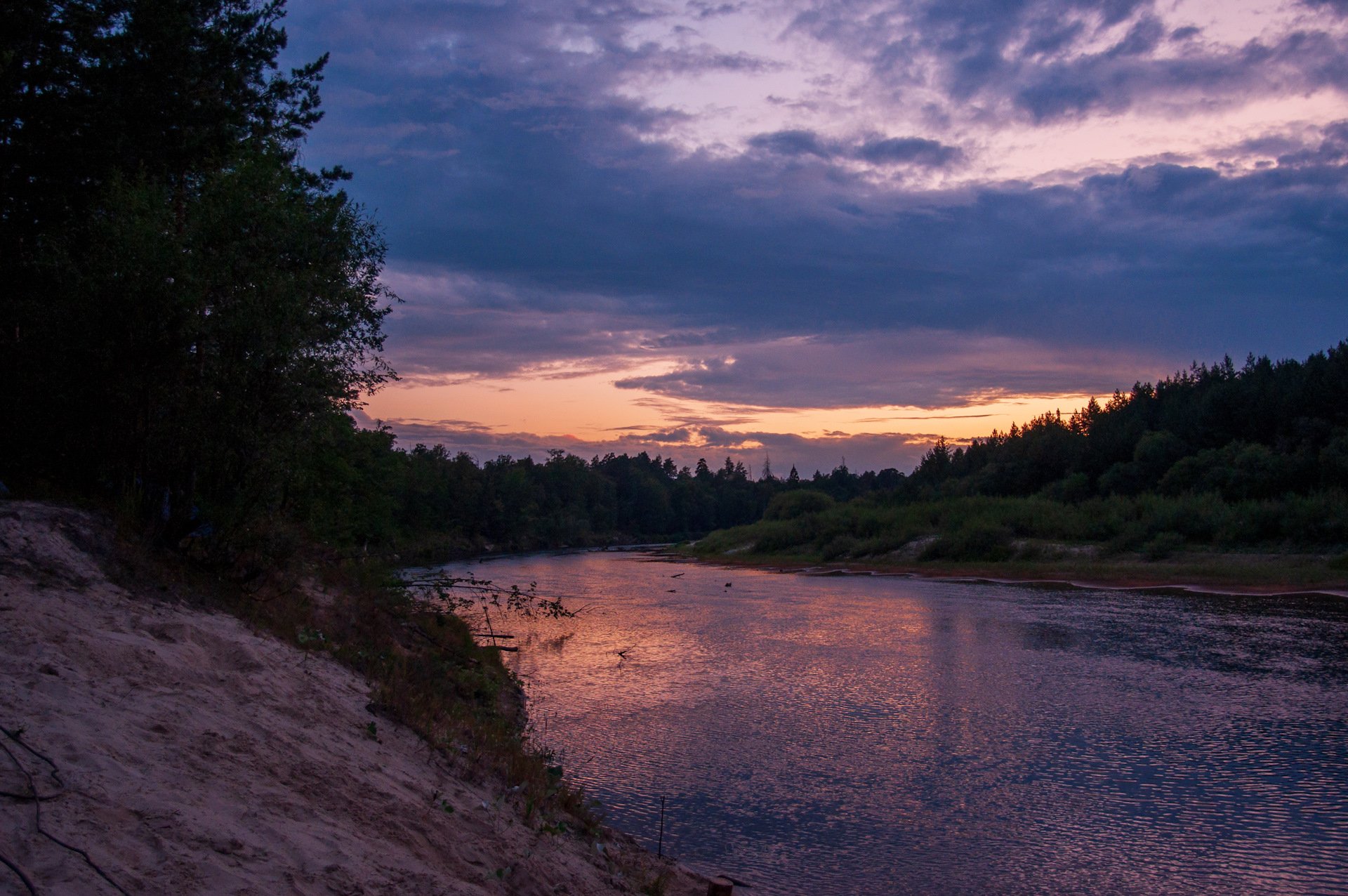 Керженец. Река Керженец Нижегородская область. Сплав на реке Керженец Нижегородской. Сплав по реке Керженец Нижегородская область. Речка Керженец Нижний Новгород.