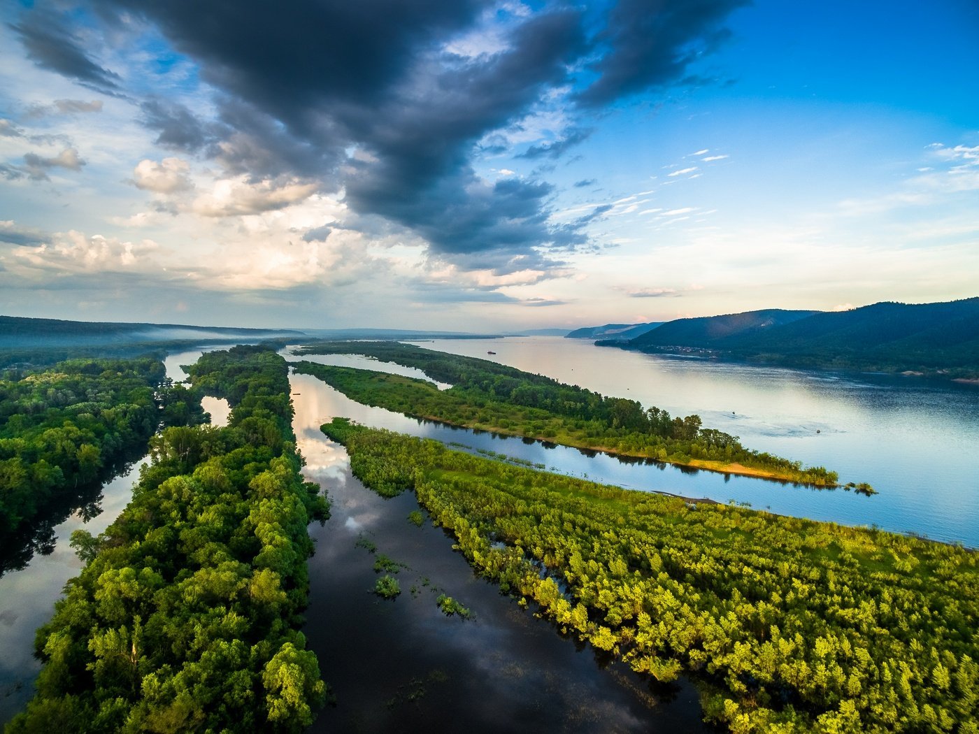 Река волга фото сверху