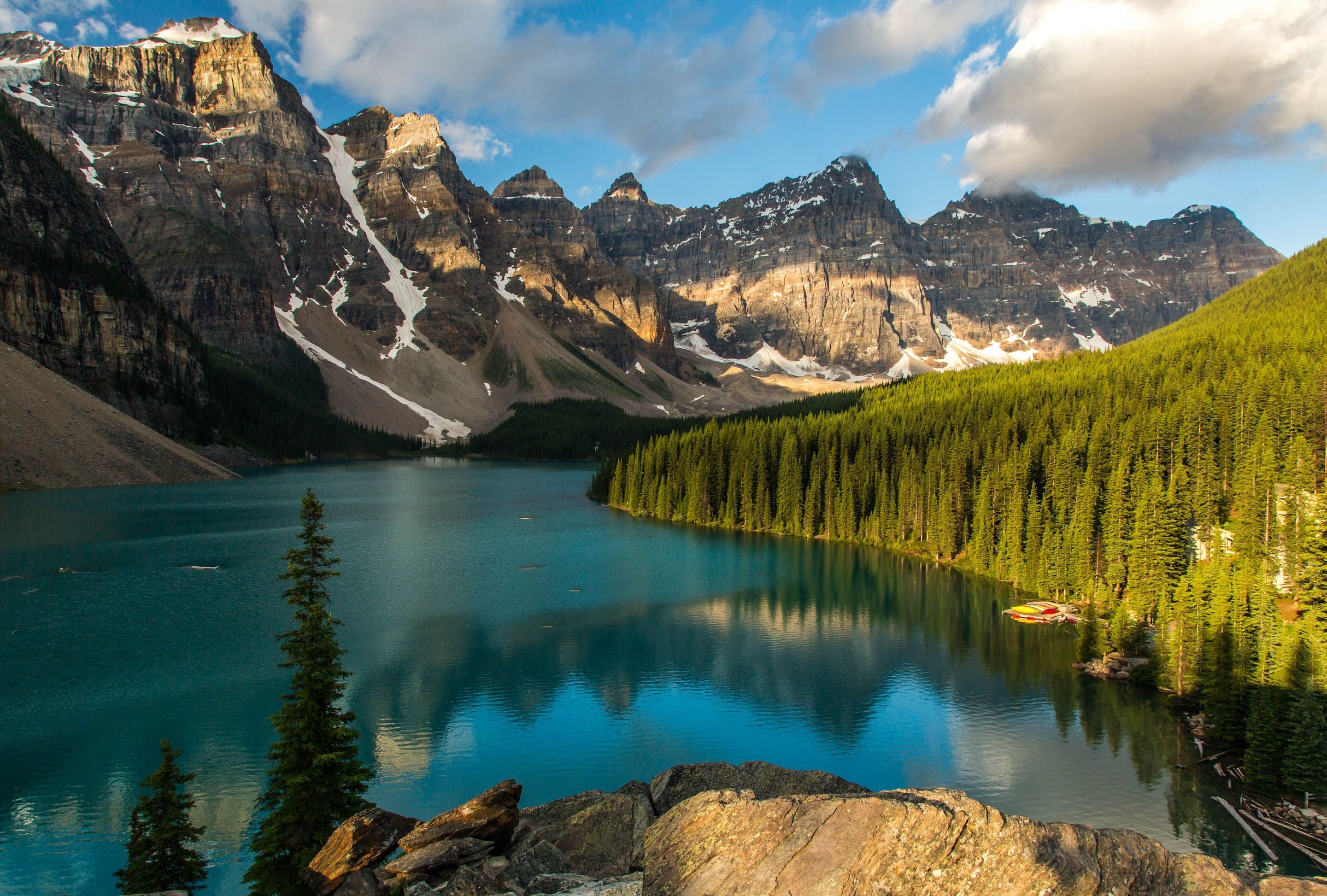 Какие озера находятся на территории канады. Озеро Морейн в Канаде. Национальные парки Северной Америки Банф. Великие озера Канады.