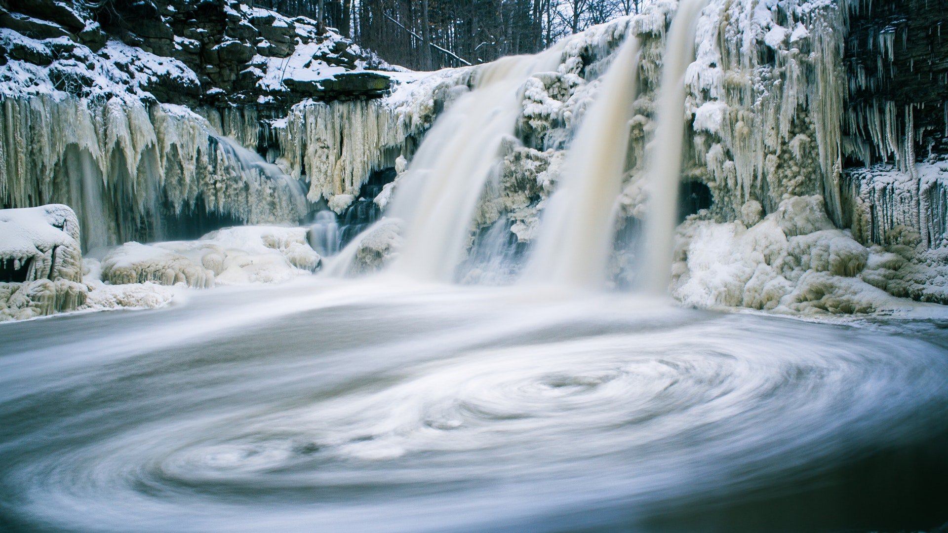 Замерзший водопад (49 фото) - 49 фото