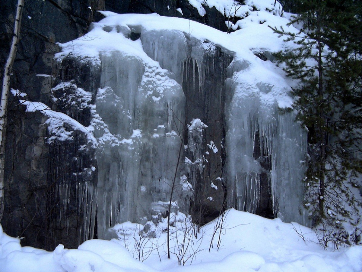 Красноярск Frozen Waterfall