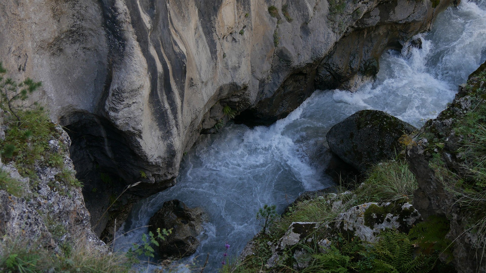 Куртатинское ущелье водопад