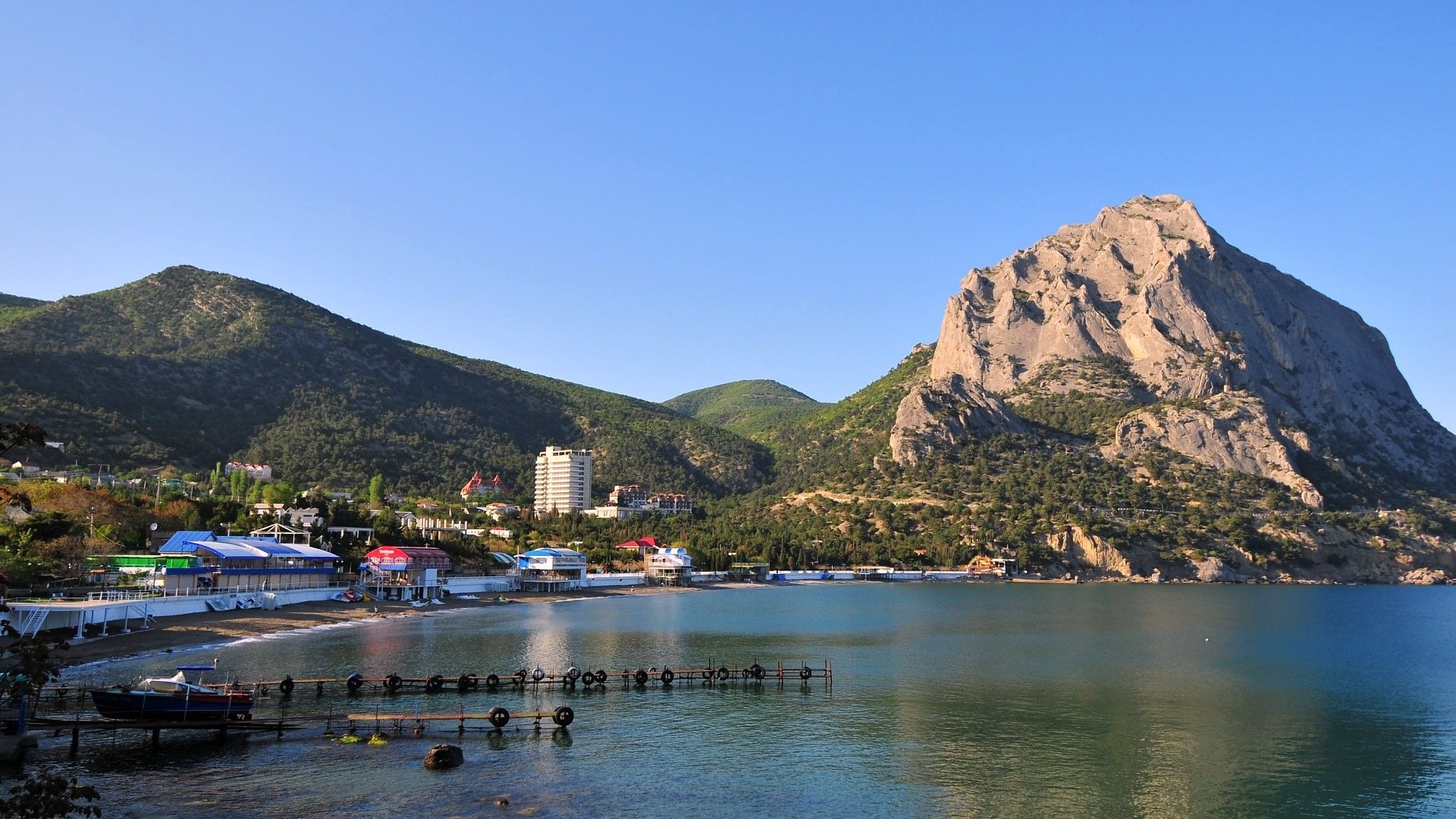 Какое время в крыму. ГК«новый свет» (п.новый свет). Курортный поселок новый свет. Судак пгт новый свет. Крым Судак пос новый свет.