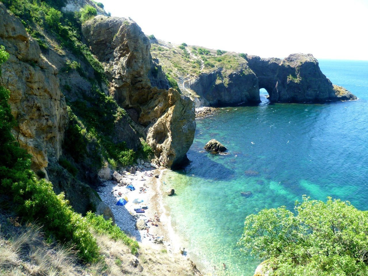 Пляж Баунти в Крыму Балаклава