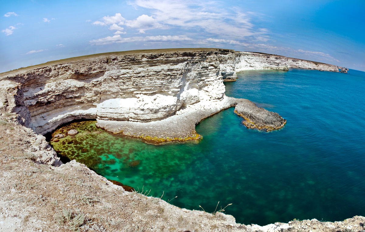 Мыс Тарханкут в Крыму