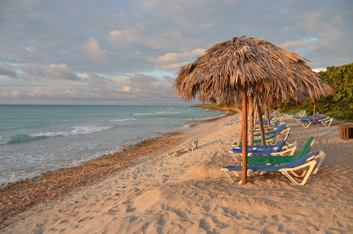 Подешевеют ли туры. Куба Варадеро берег. Varadero Куба. Варадеро пляж. Пляжи Кубы Варадеро.
