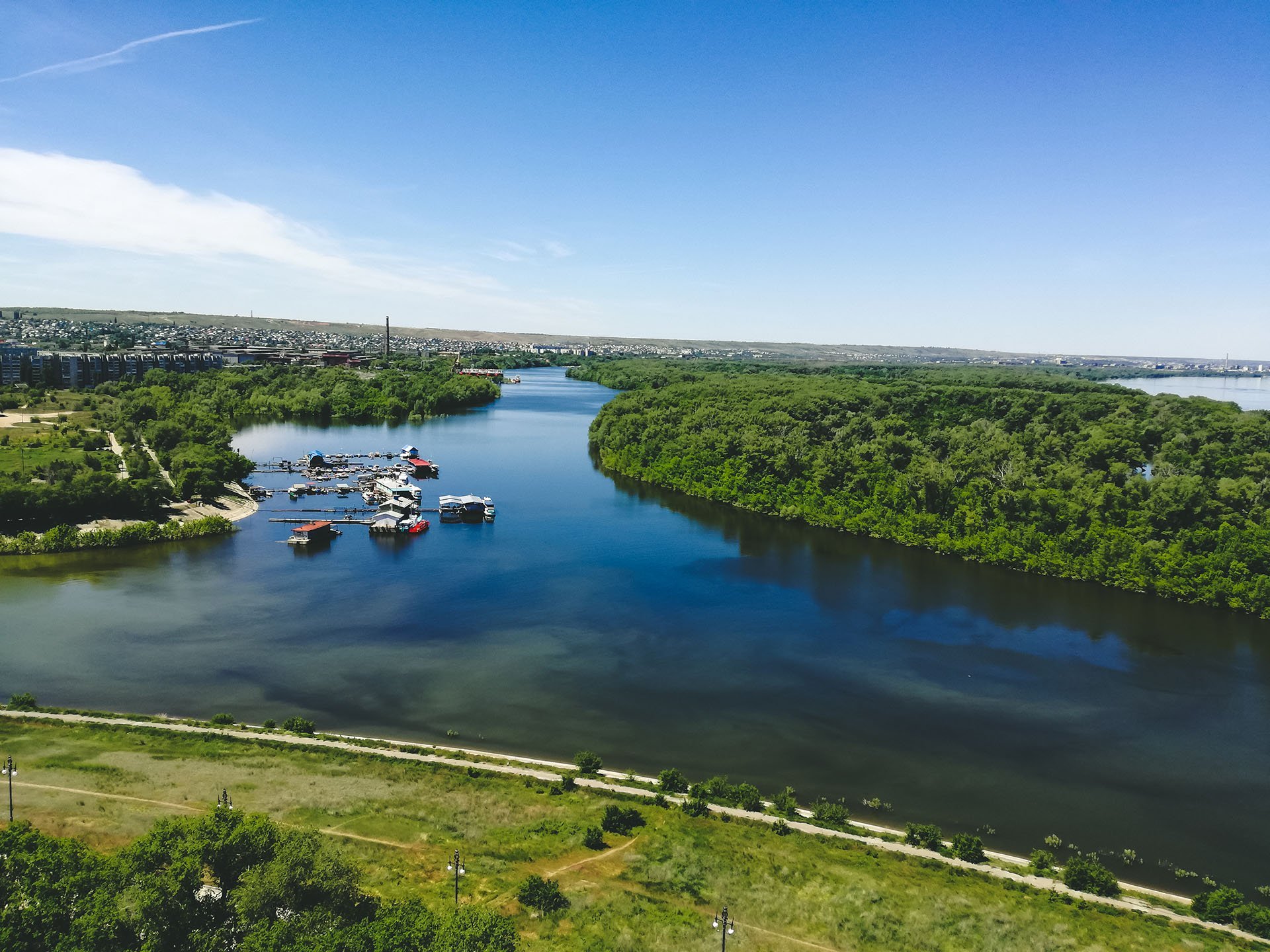Река Волга в Волгоградской области
