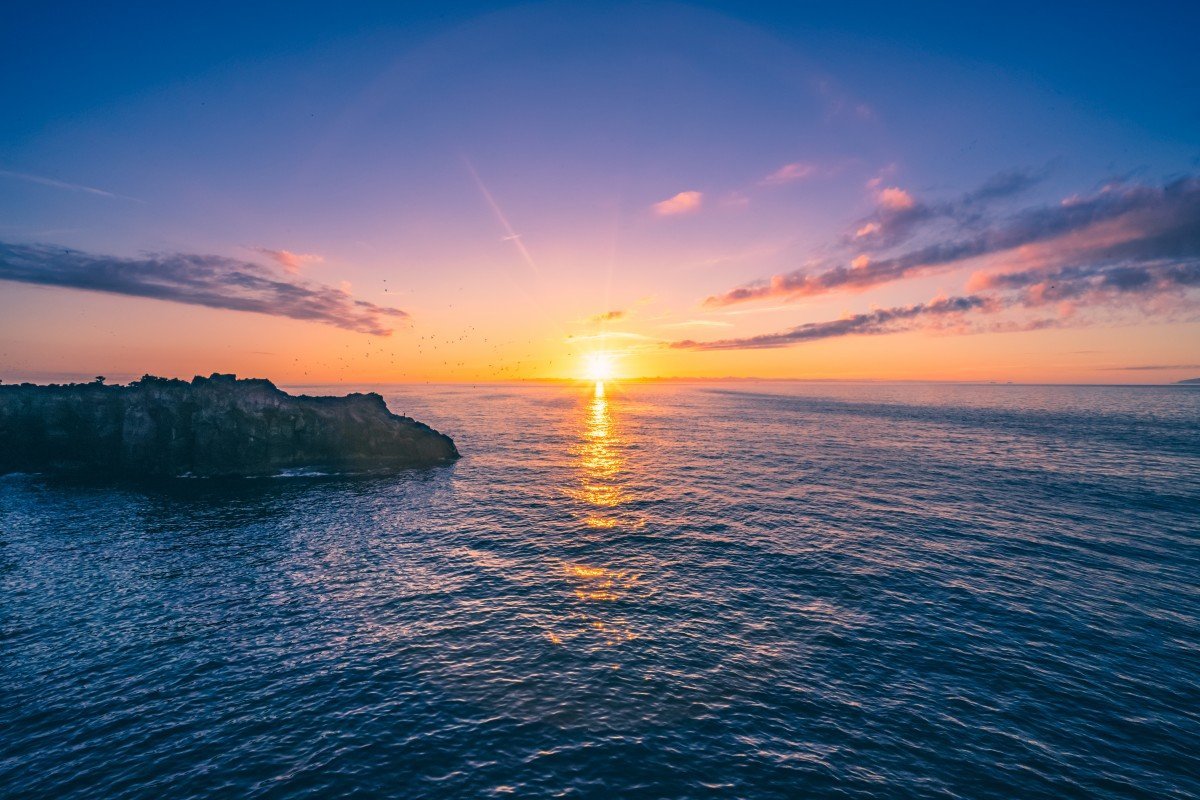 Фото восход солнца над морем фото