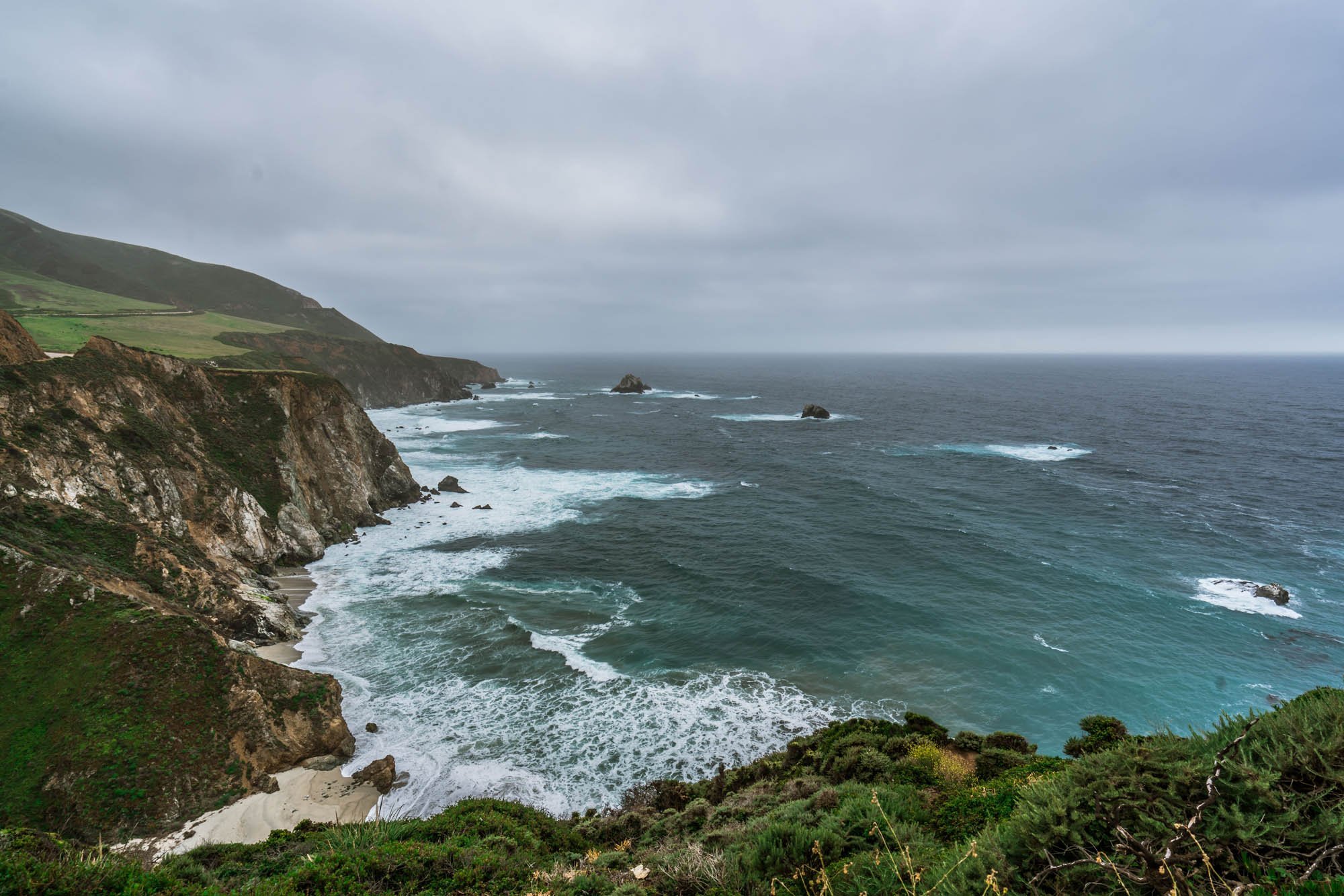 The pacific ocean. Восточный Тимор тихий океан. Тихоокеанское побережье Северной Америки. Побережье Тихого океана севернор США. Побережье Атлантического океана в США.