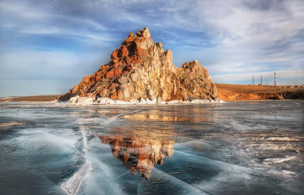 Озеро Байкал остров Ольхон зима