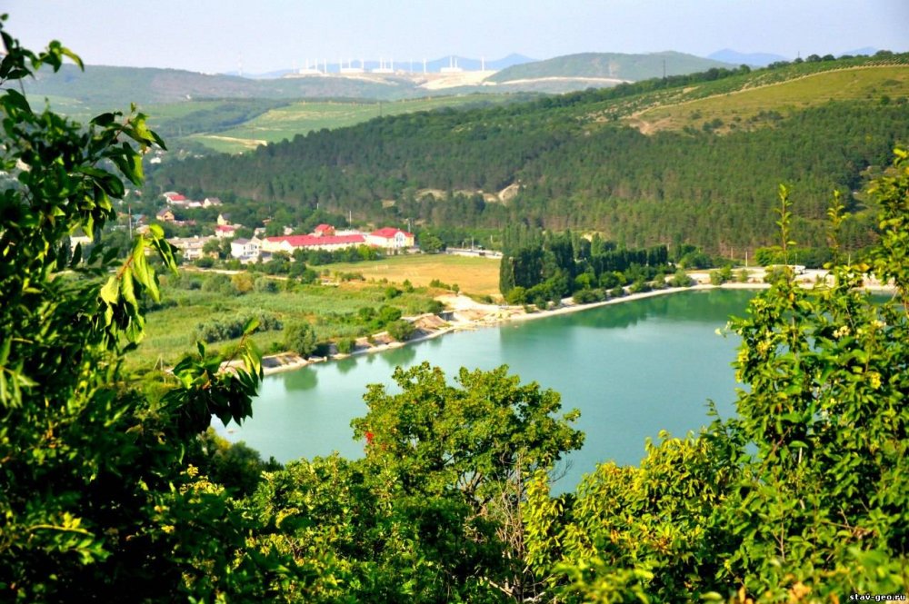 Озеро Абрау Краснодарский край