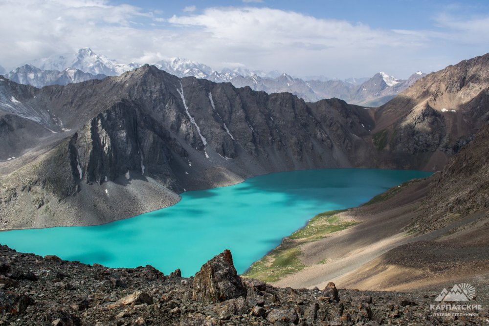Горы Иссык-Куль Киргизия