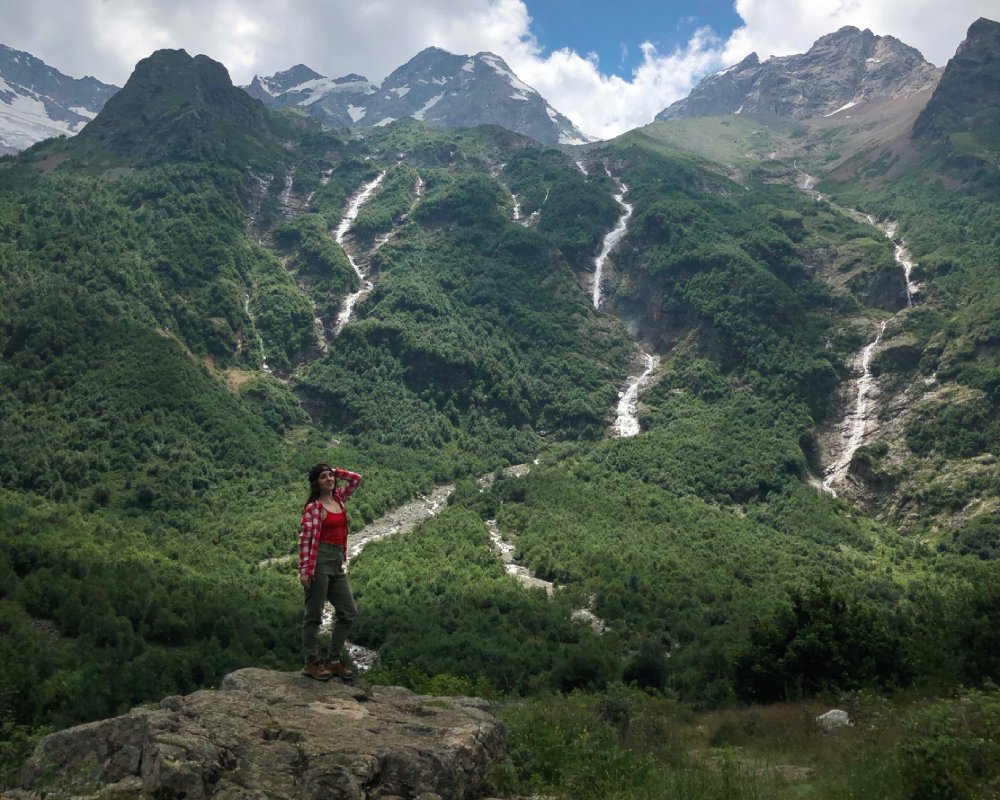 Северная Осетия Дигория , водопад три сестры
