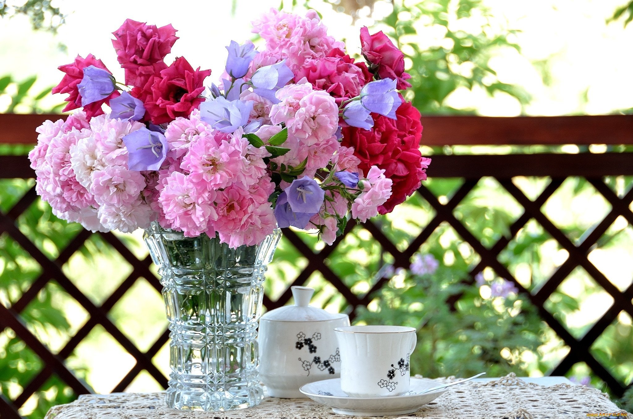 Good flowers. Летний букет Флоксы. Красивый букет в вазе. Красивые цветы в вазах. Цветочки в вазе.