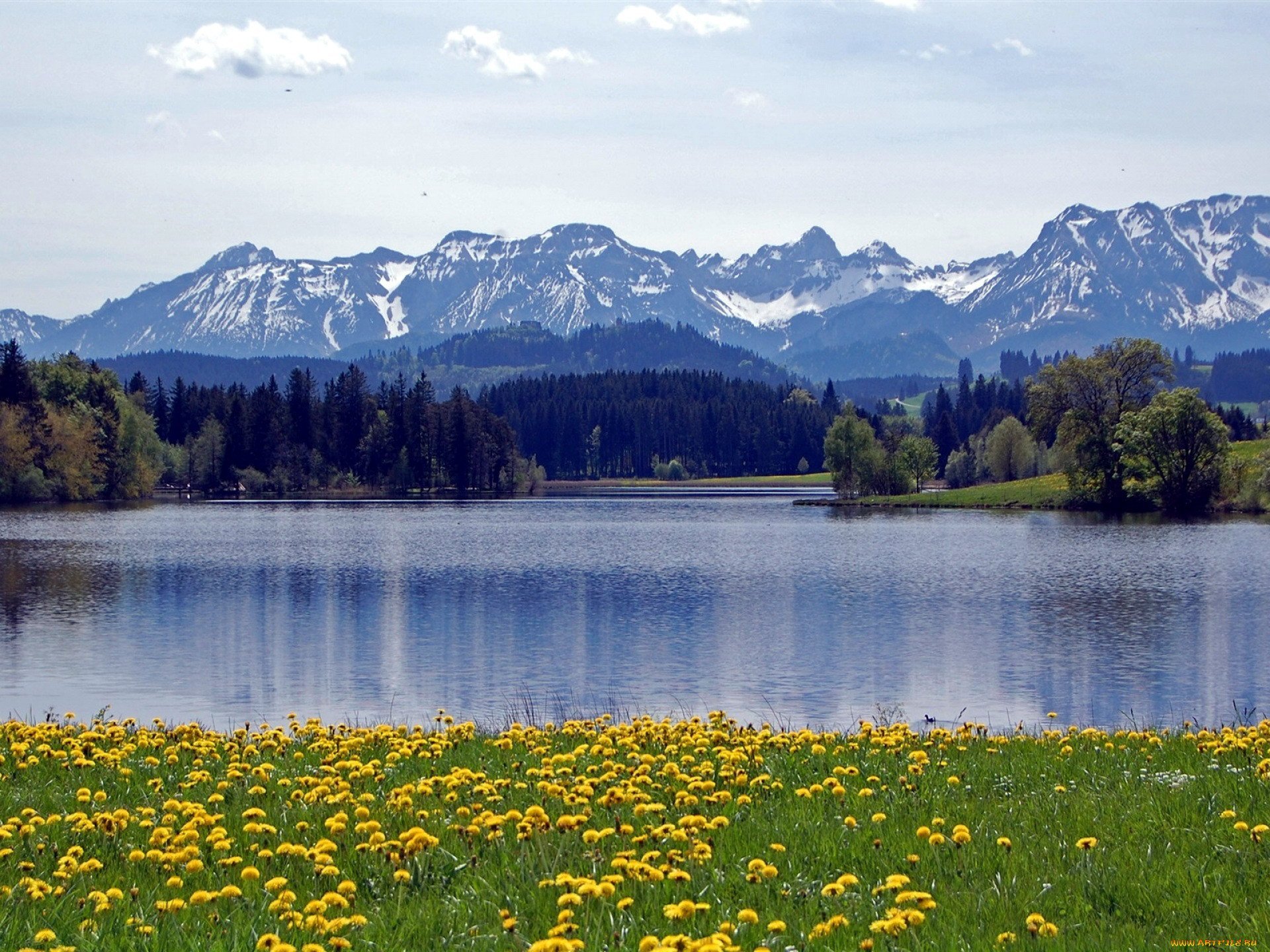 Альпийские Луга горное озеро