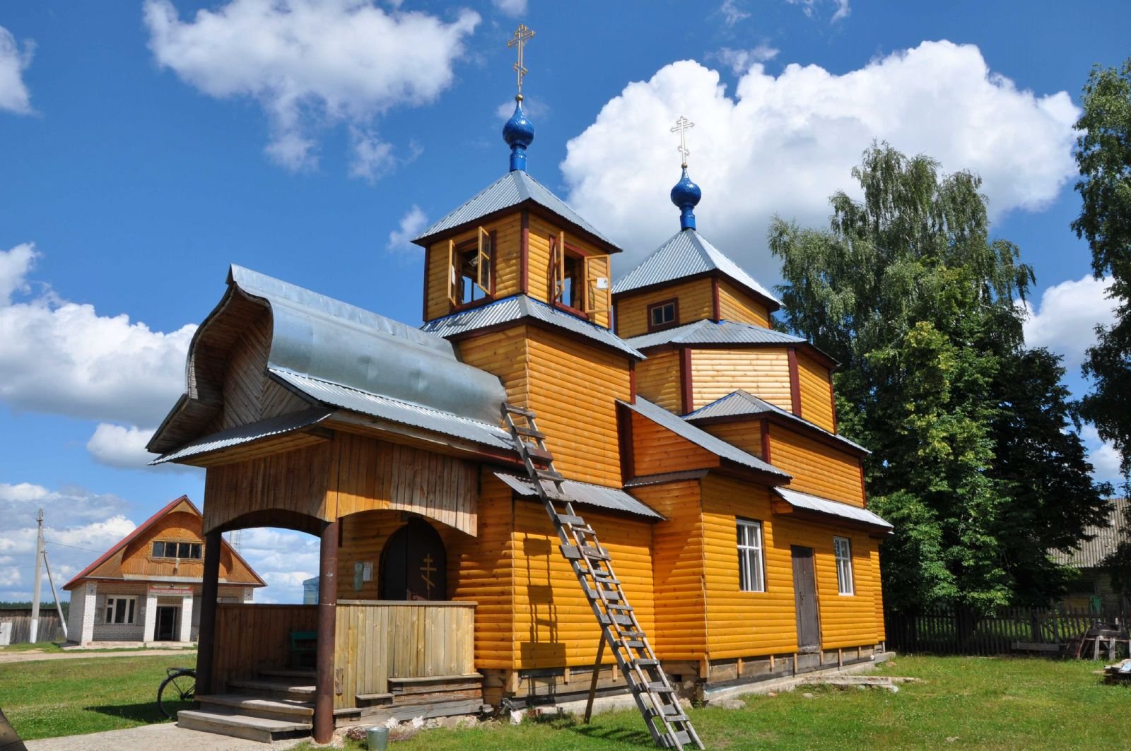 Погода килемары марий эл. Юксары Килемарский район. Храм Килемары. Храмы Марий Эл. Деревянные храмы Марий Эл.