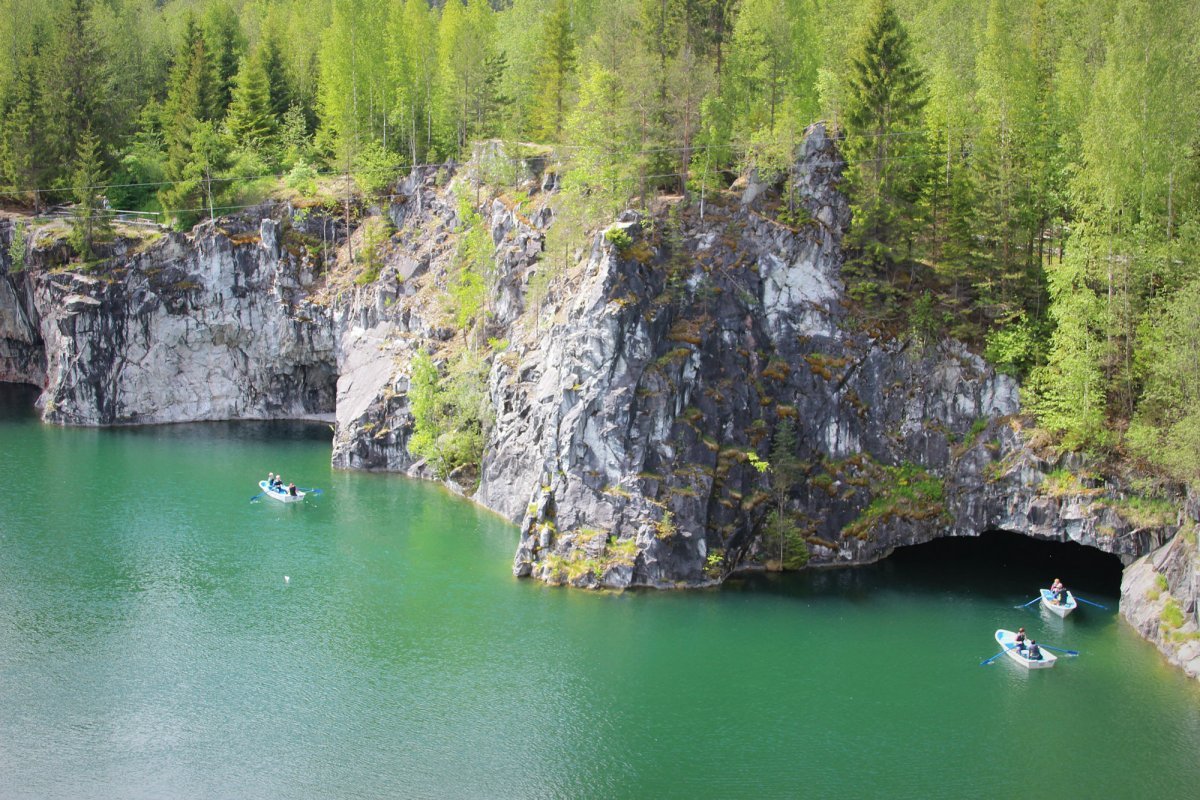 Горный парк Рускеала весной фото