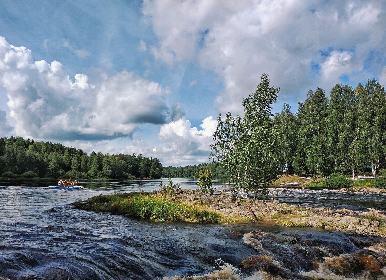 Получай река. Река Шуя Карелия. Чирка-Кемь река. Река Шуя Петрозаводск. Река Южная Шуя Карелия.