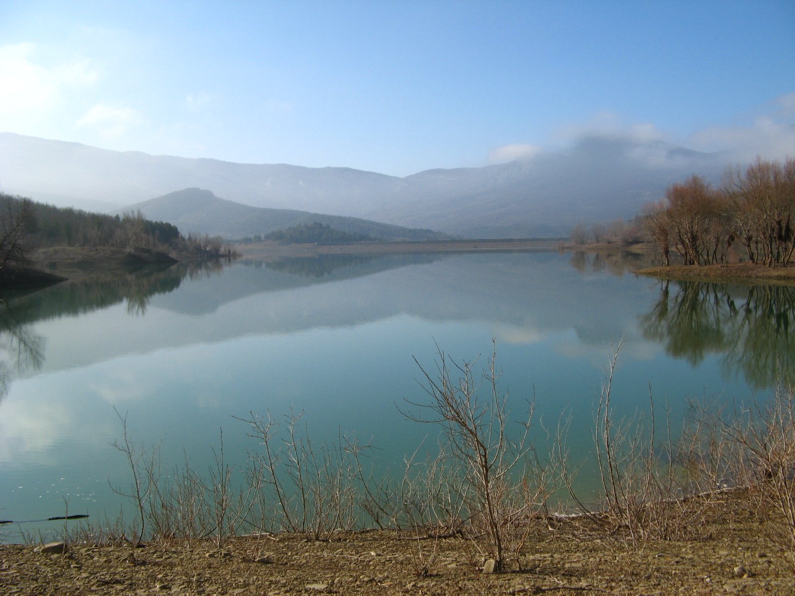 Загорское водохранилище Крым