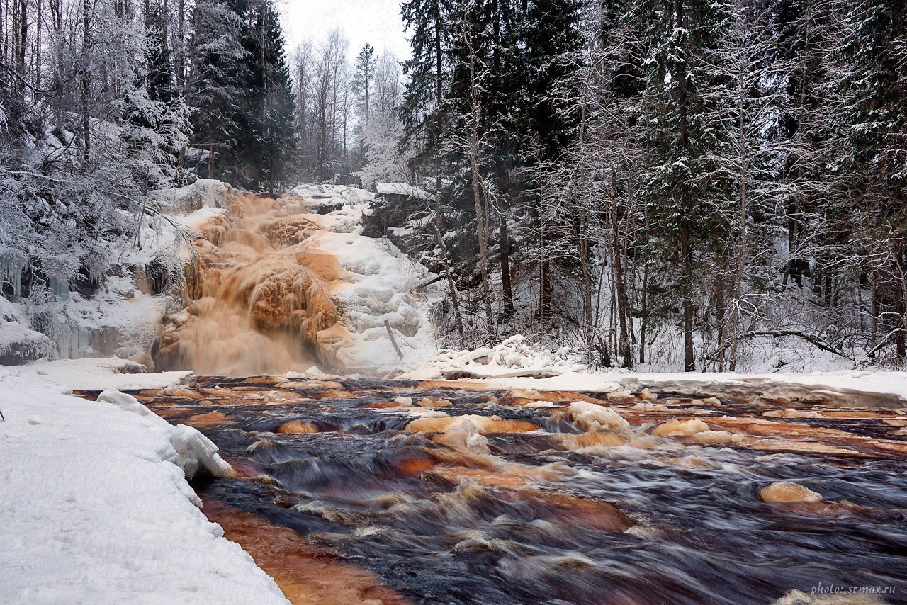 Водопад белые мосты Карелия зимой