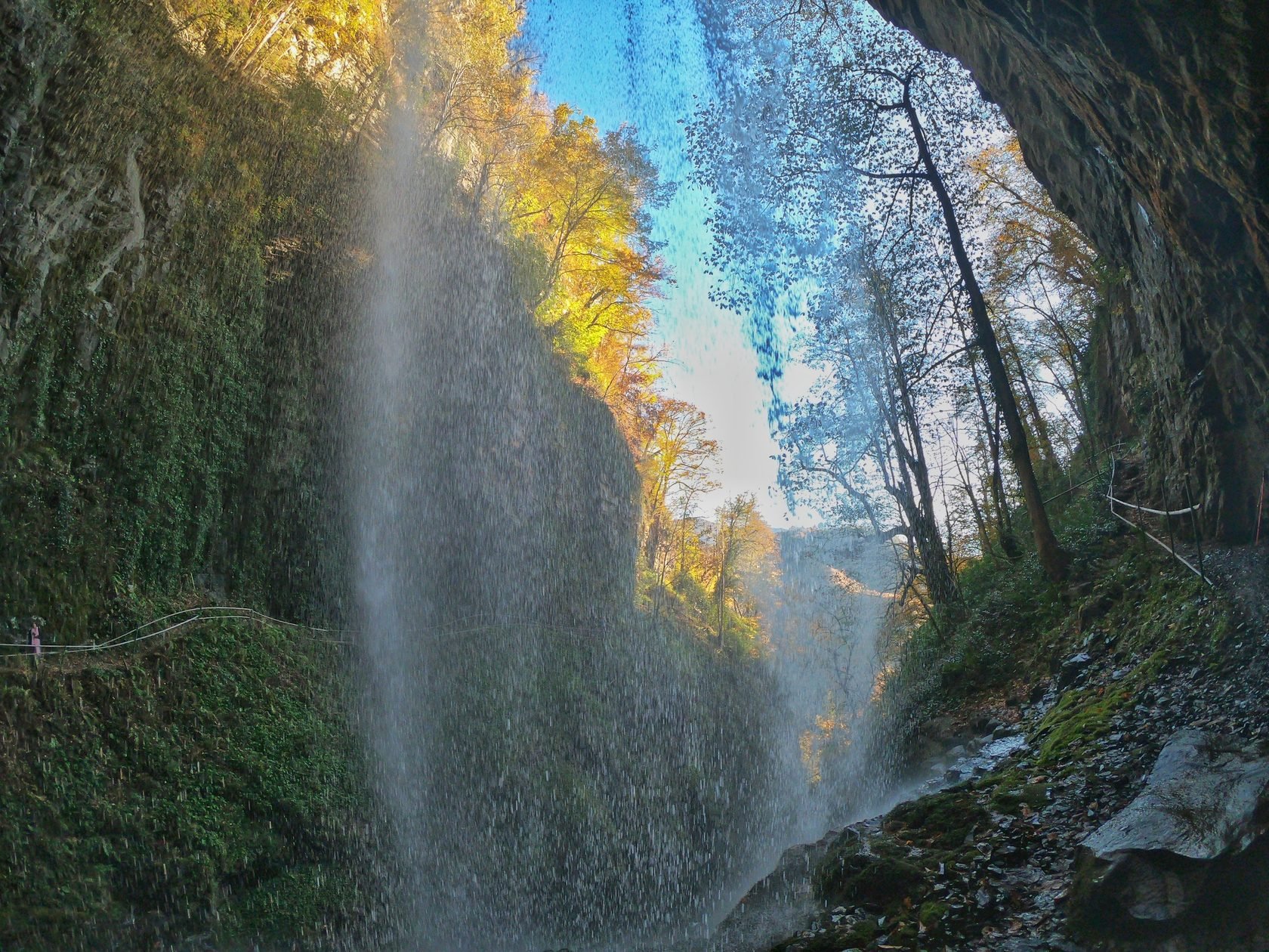 Ткварчельский водопад Абхазия