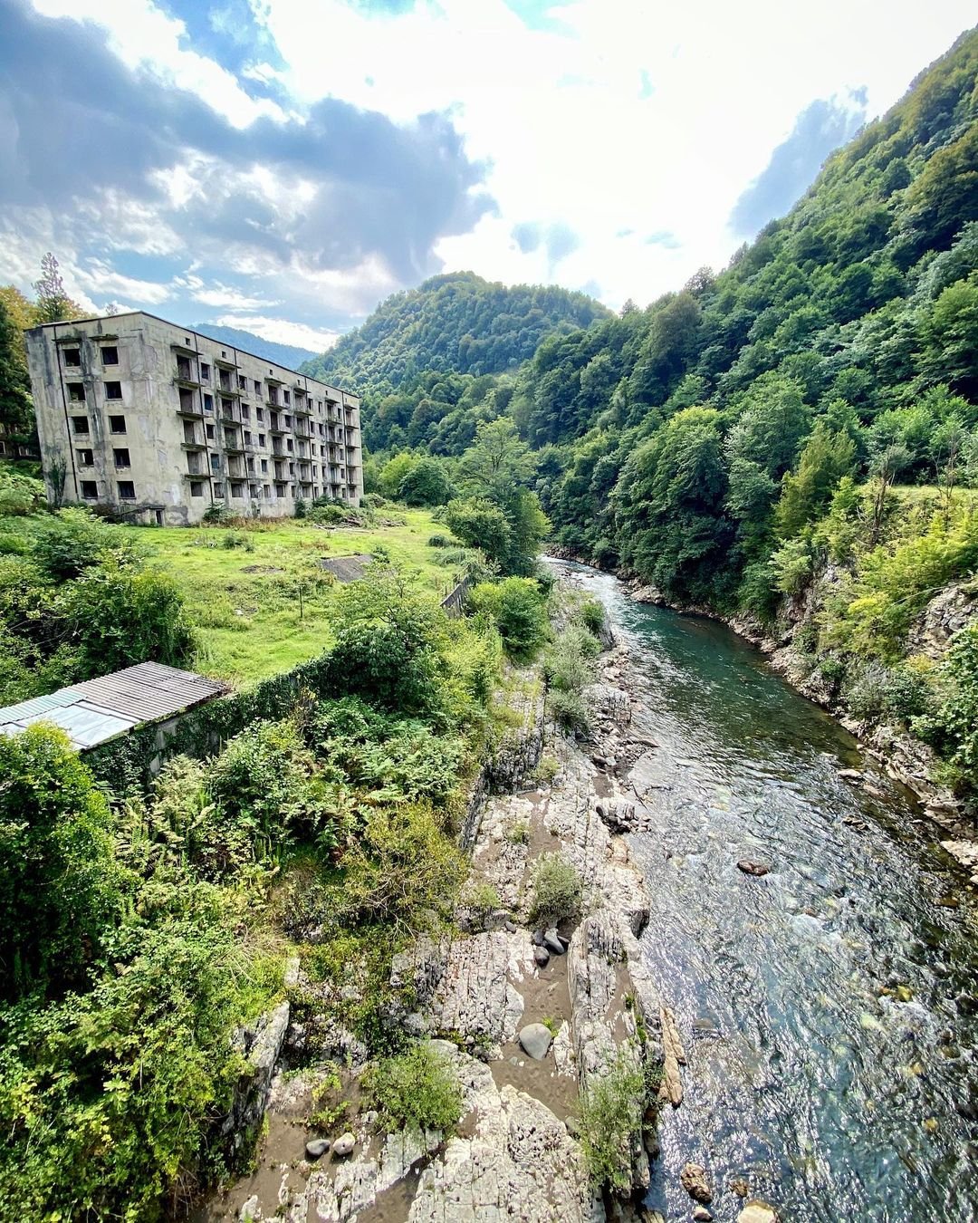 Ткуарчал абхазия заброшенный город фото