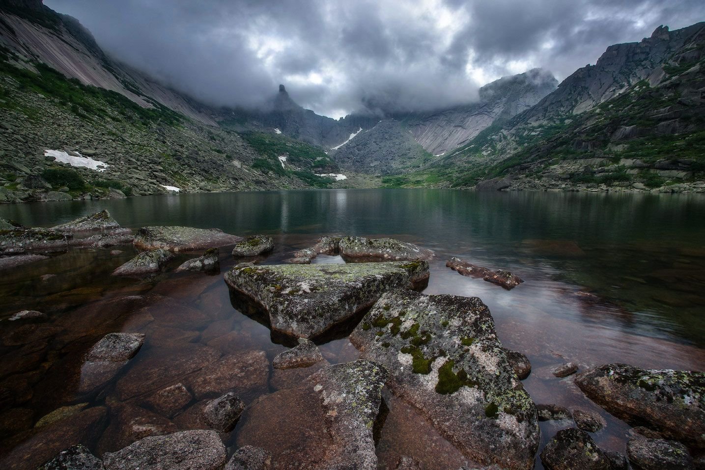 Природный парк Ергаки озеро горных духов