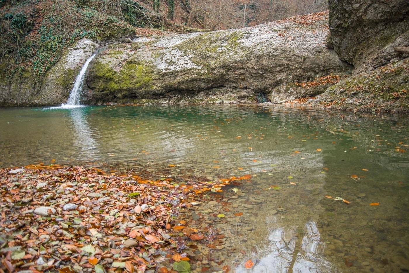 Водопады горячий ключ